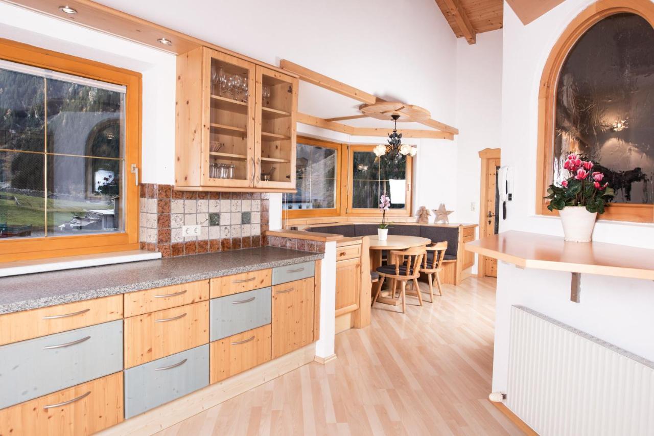Apart&Chalet Chiara Neustift im Stubaital Exteriör bild